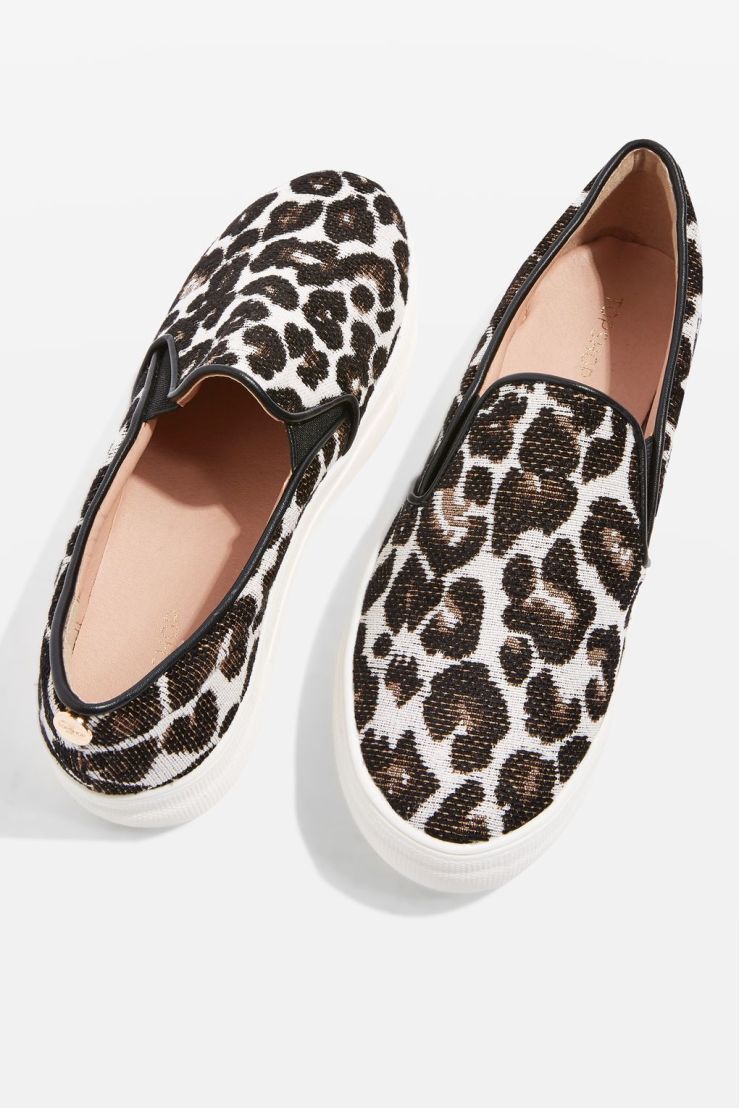 TS42T01MTRL_Zoom_M_1