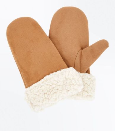 light-brown-faux-shearling-mittens